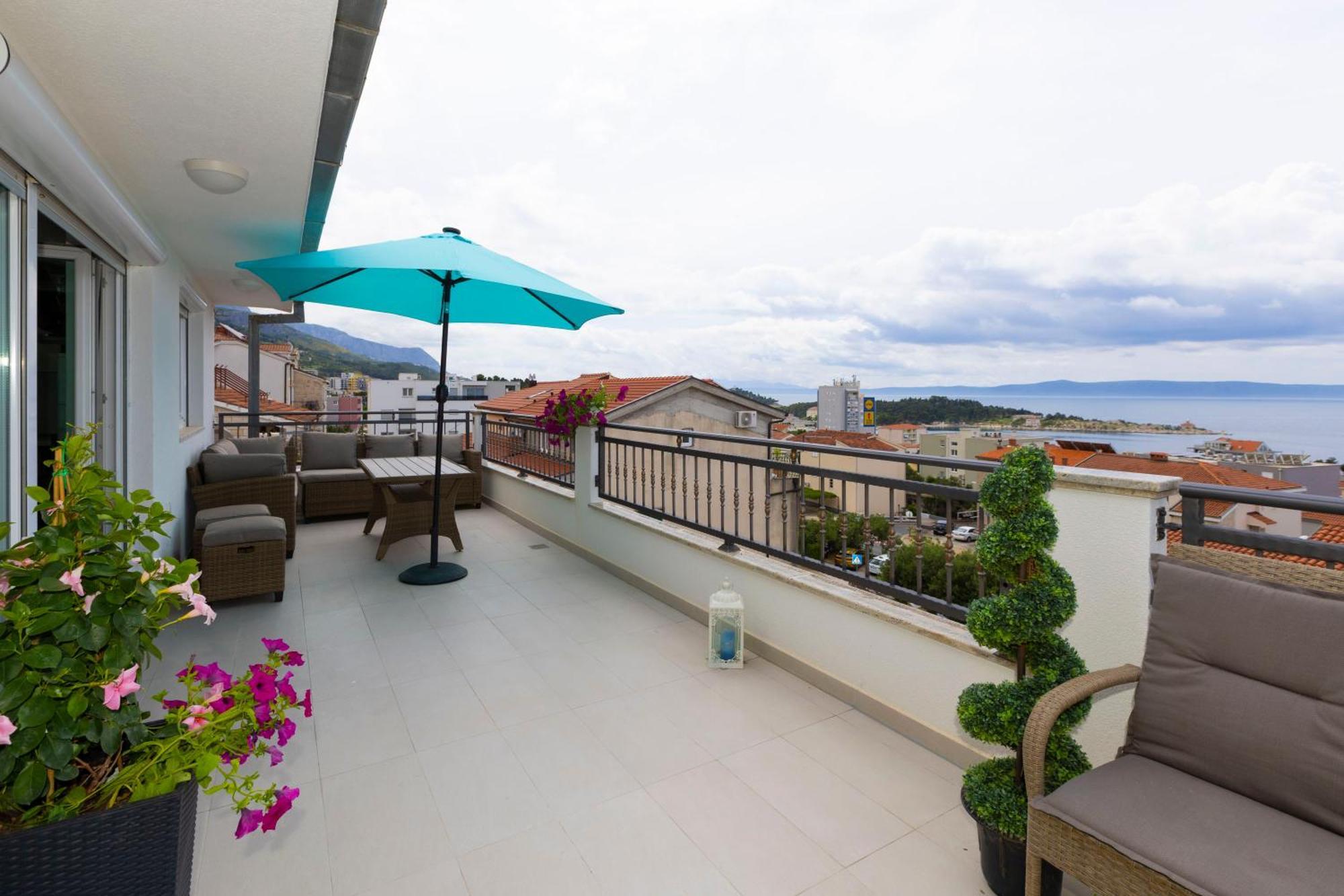 Apartmani Dana Макарска Экстерьер фото